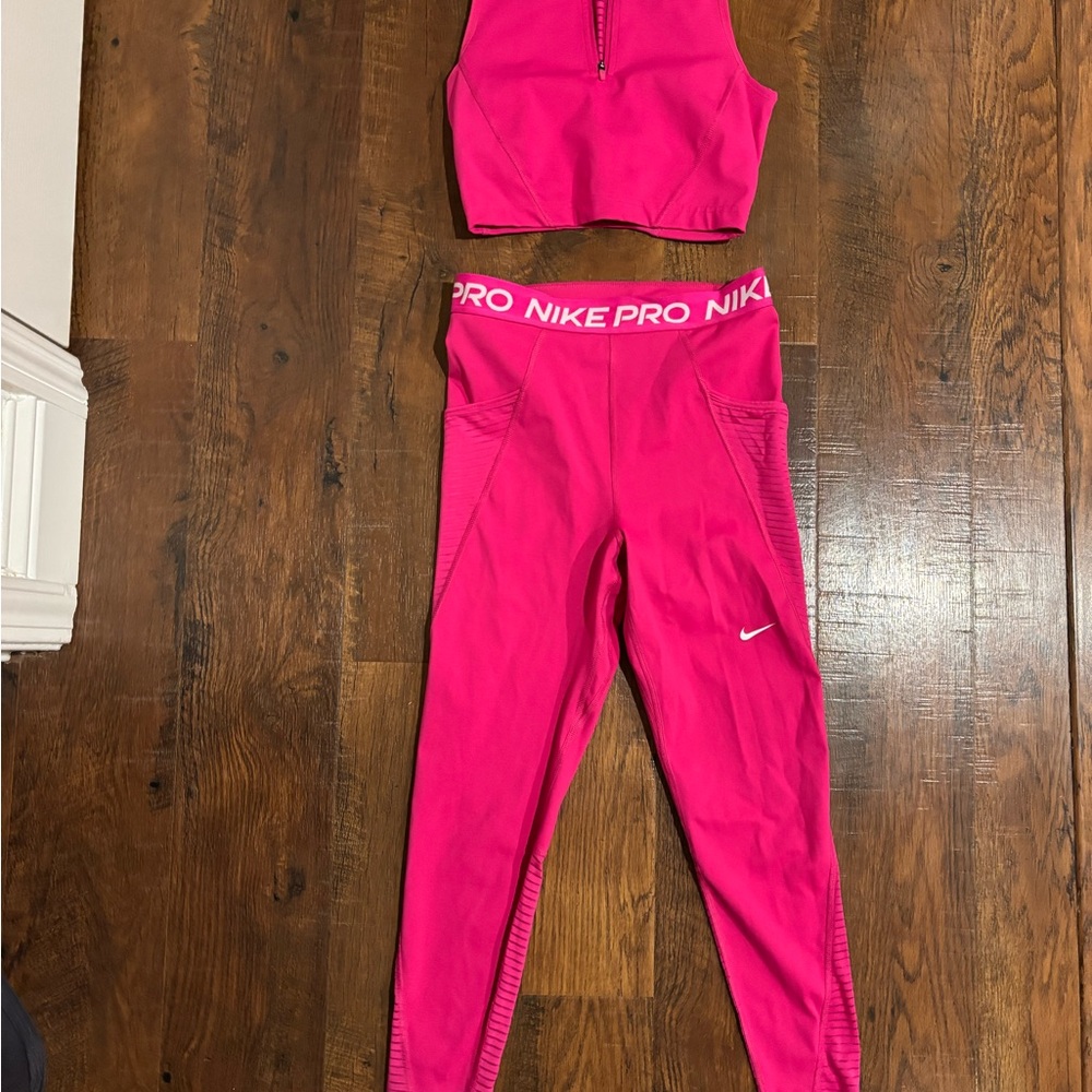 Nike Pro Fuchsia Activewear Set